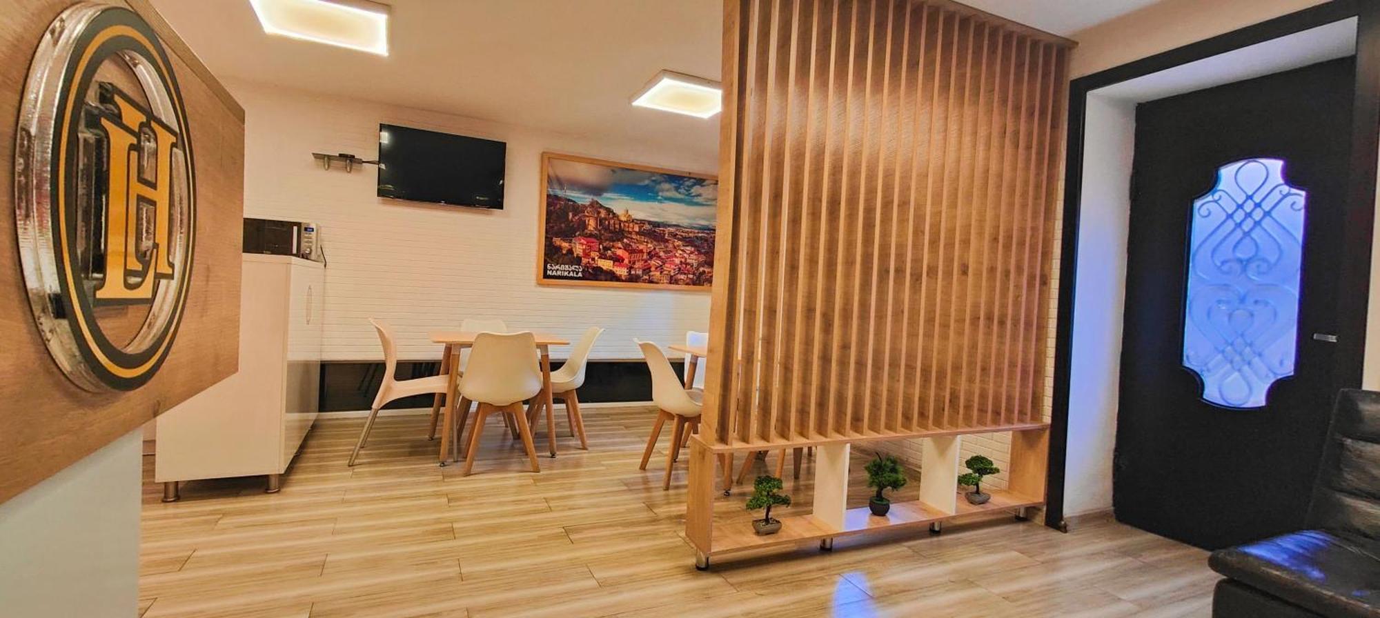 Light Hotel Tbilisi ภายนอก รูปภาพ