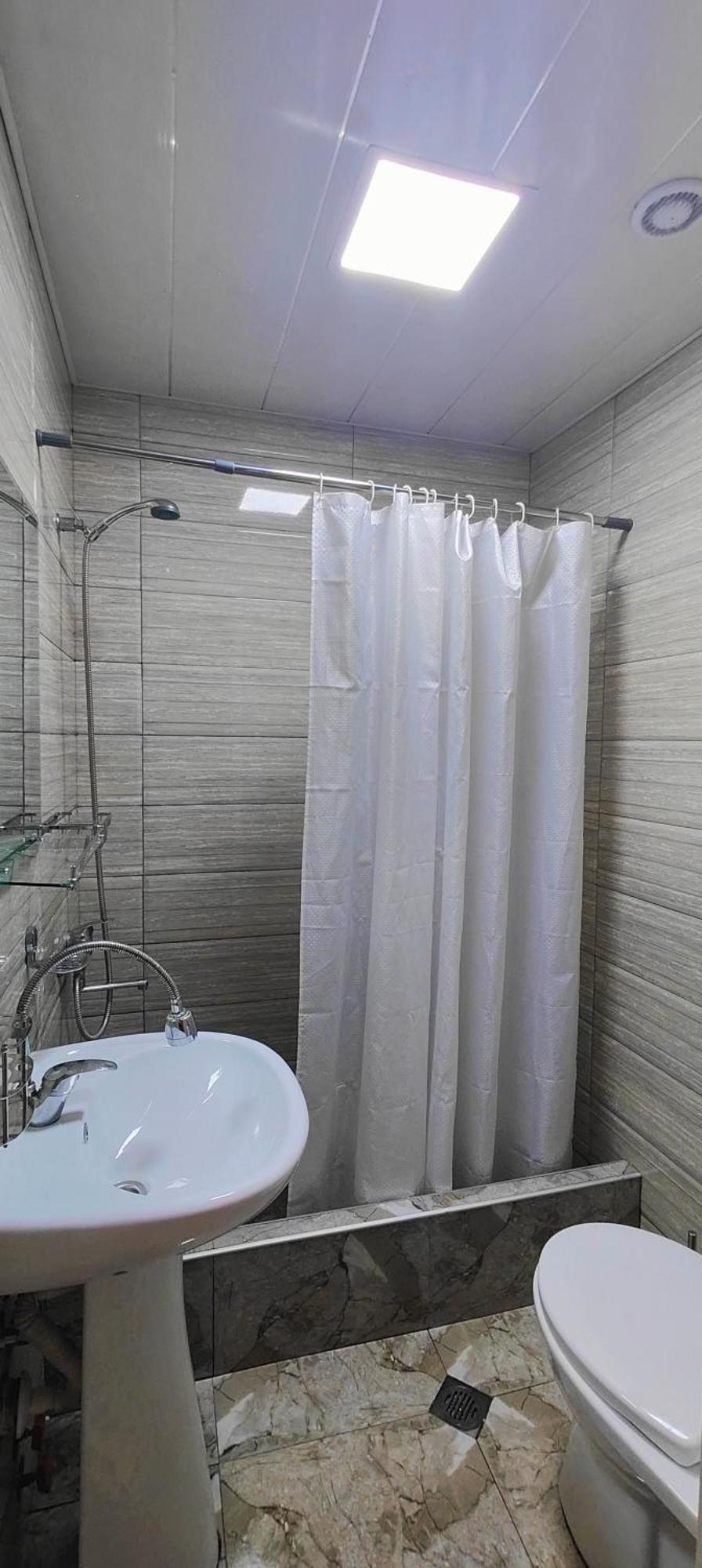 Light Hotel Tbilisi ภายนอก รูปภาพ