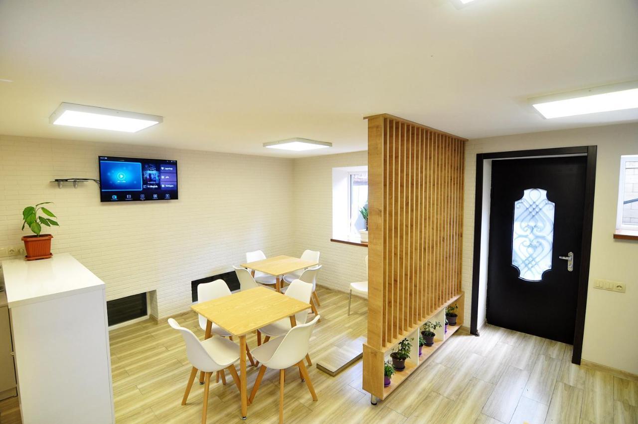 Light Hotel Tbilisi ภายนอก รูปภาพ